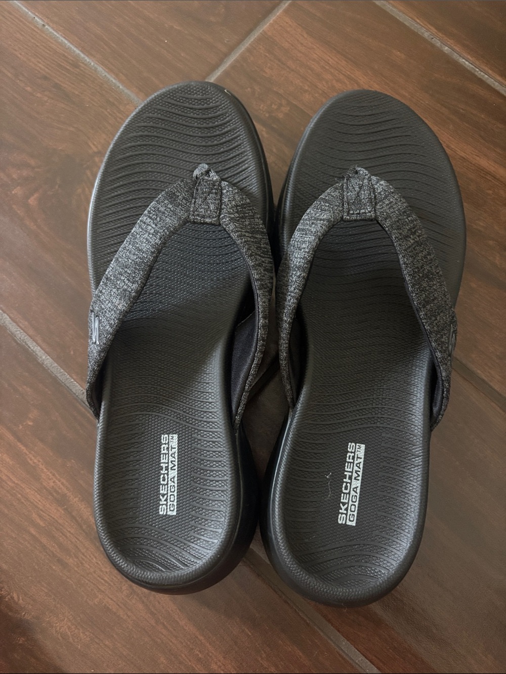 Skechers Men’s Gray and Black Foam Flip Flop Sandals